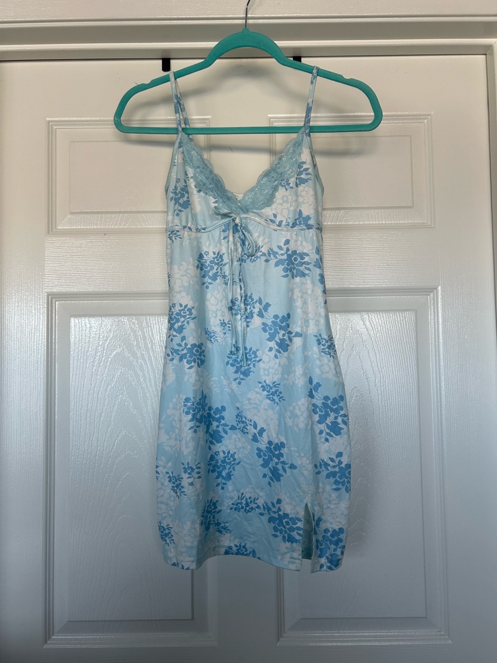 NWT Light Blue Floral Lace-Trim Chemise Dress